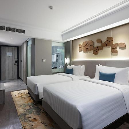Royal Malioboro By Aston Hotel Jogjakarta Buitenkant foto