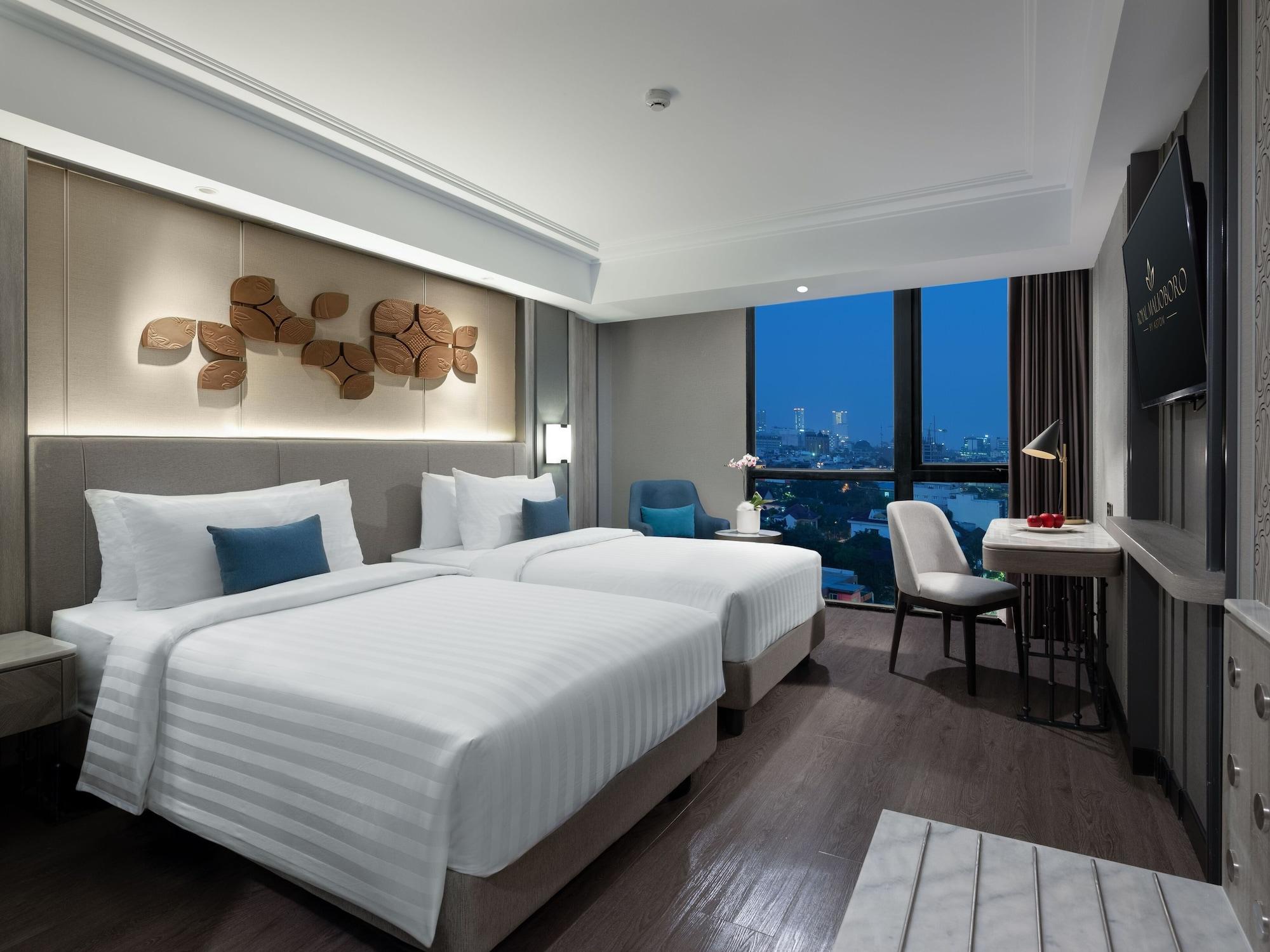 Royal Malioboro By Aston Hotel Jogjakarta Buitenkant foto